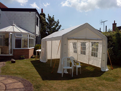 Garden setting for party-tent Picture